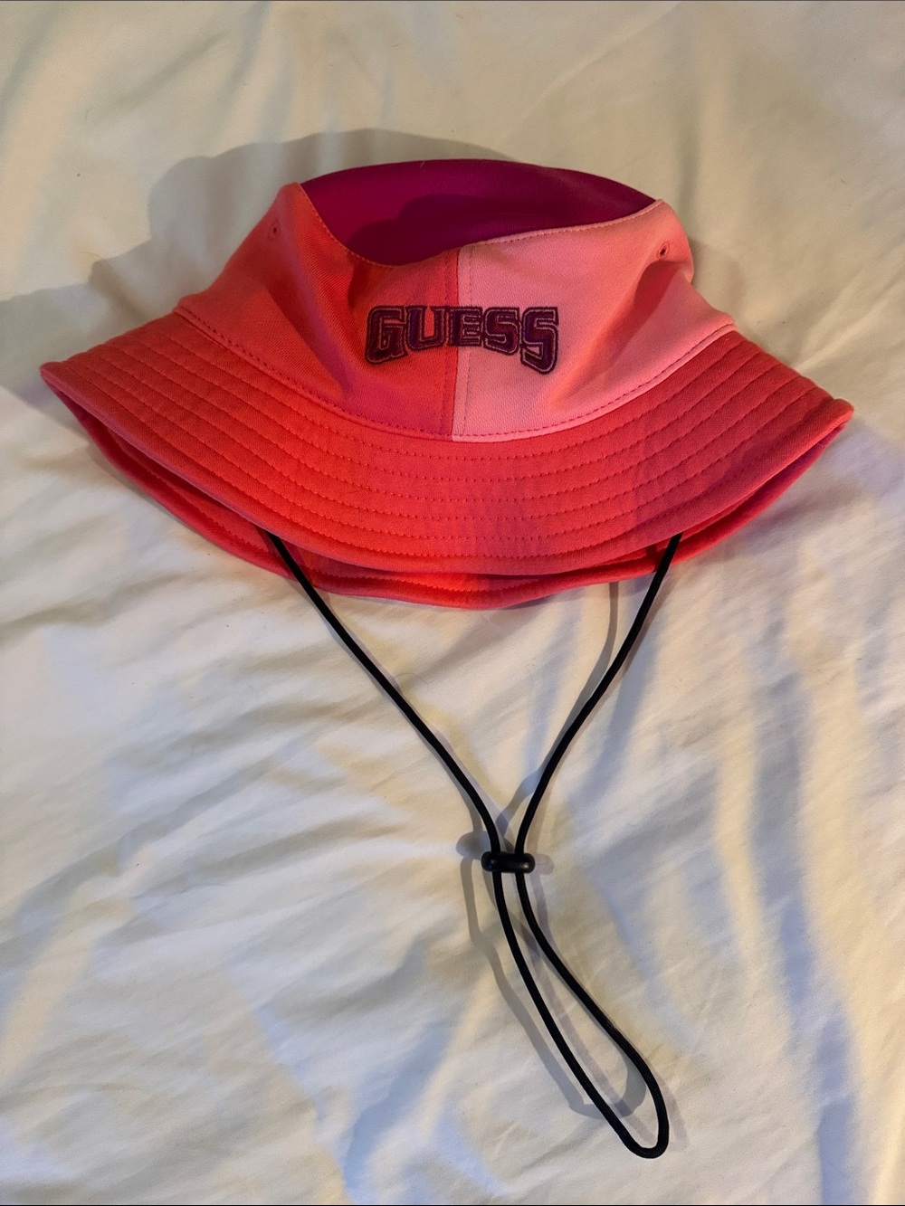 Guess Pink Two-Tone Embroidered Bucket Hat